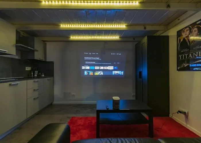The Cinema House-center * Torino